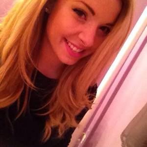 Meet your Posher, Casey